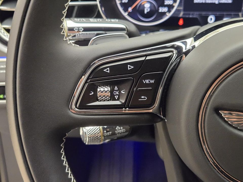 2023 Bentley Flying Spur