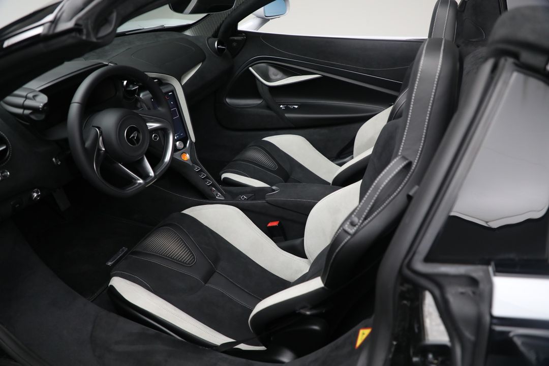 2026 McLaren 750S Spider