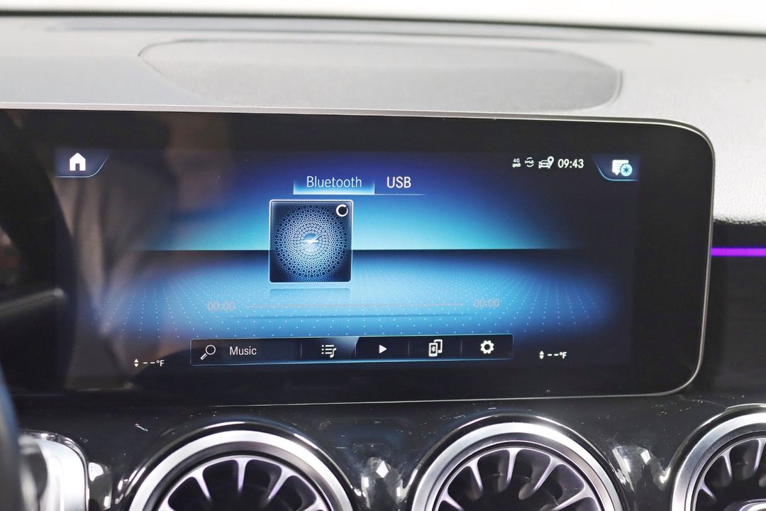 2021 Mercedes-Benz GLB