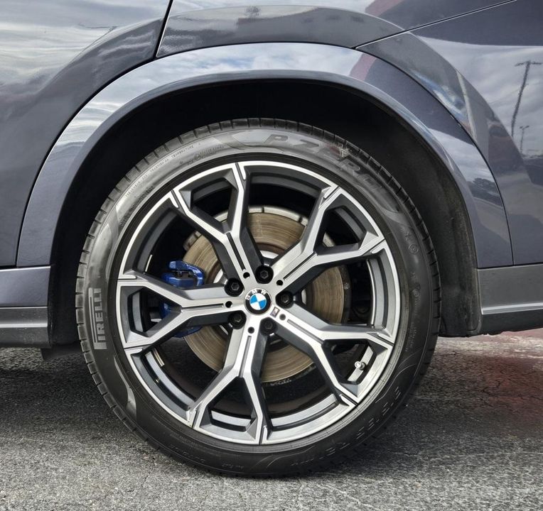 2020 BMW X6