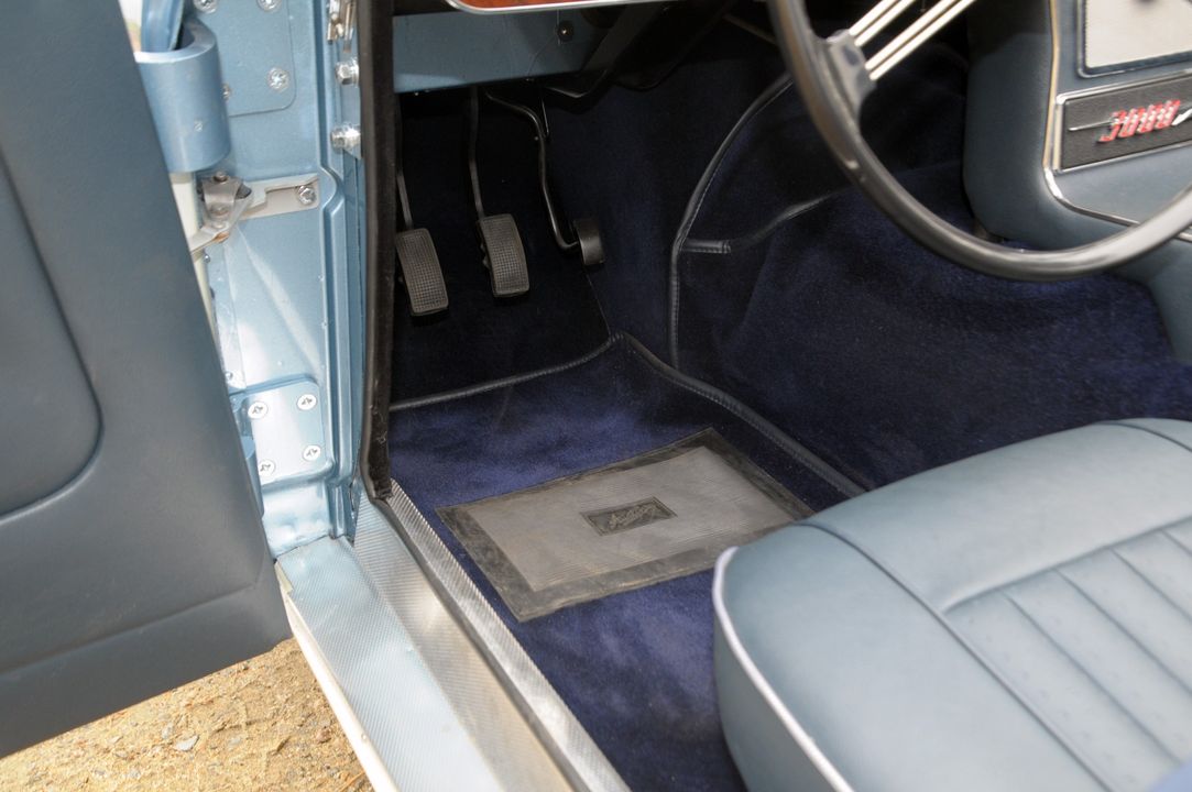 1965 Austin Healey 3000 BJ8 MKIII