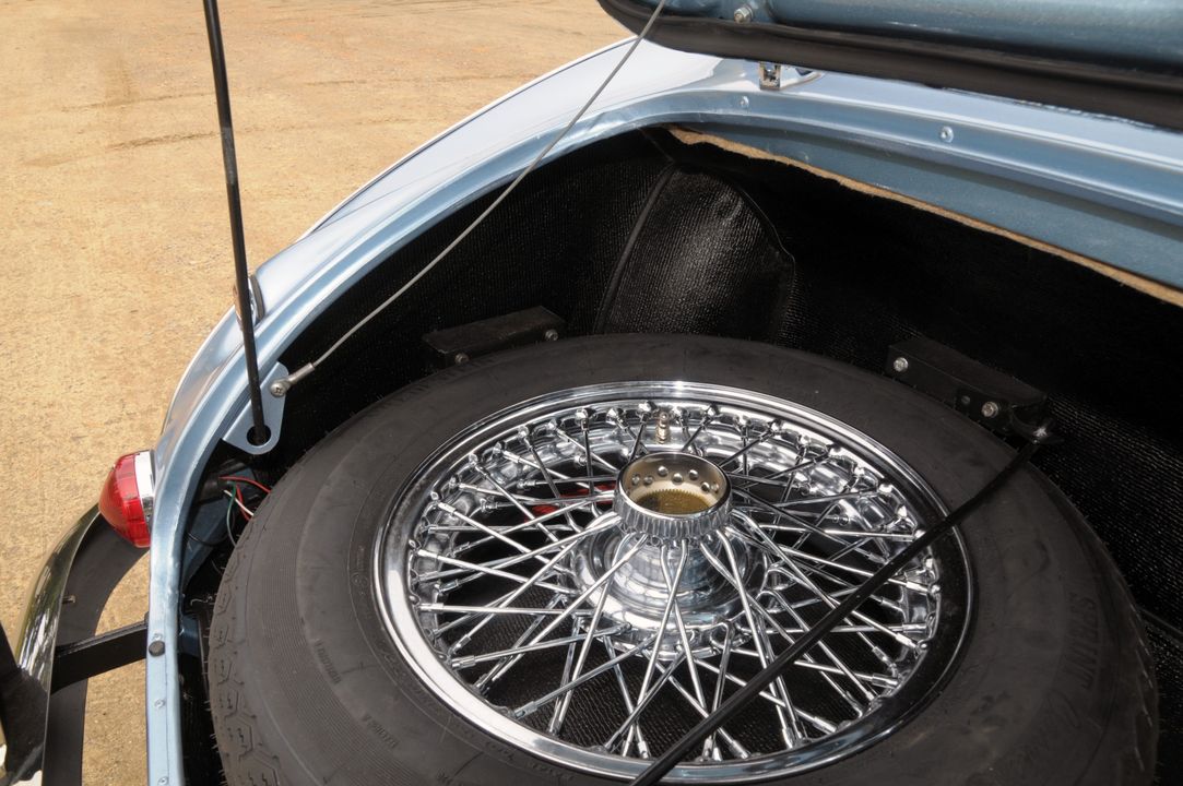 1965 Austin Healey 3000 BJ8 MKIII