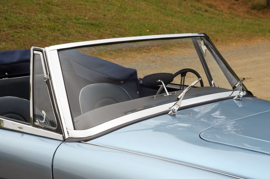 1965 Austin Healey 3000 BJ8 MKIII
