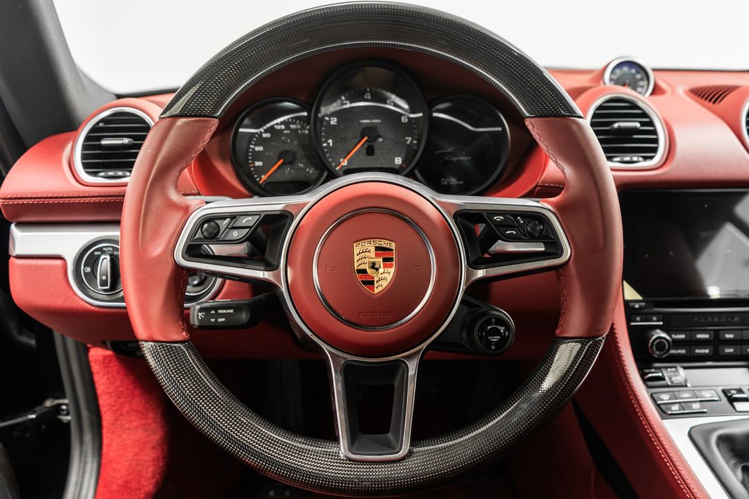 2024 Porsche 718 Cayman