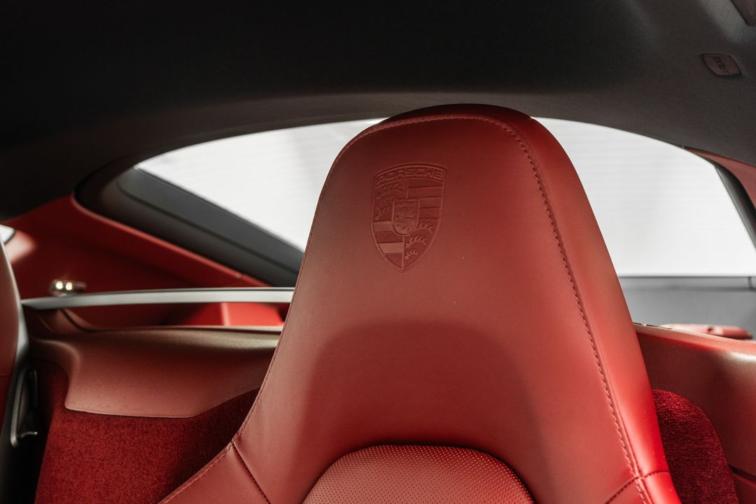 2024 Porsche 718 Cayman