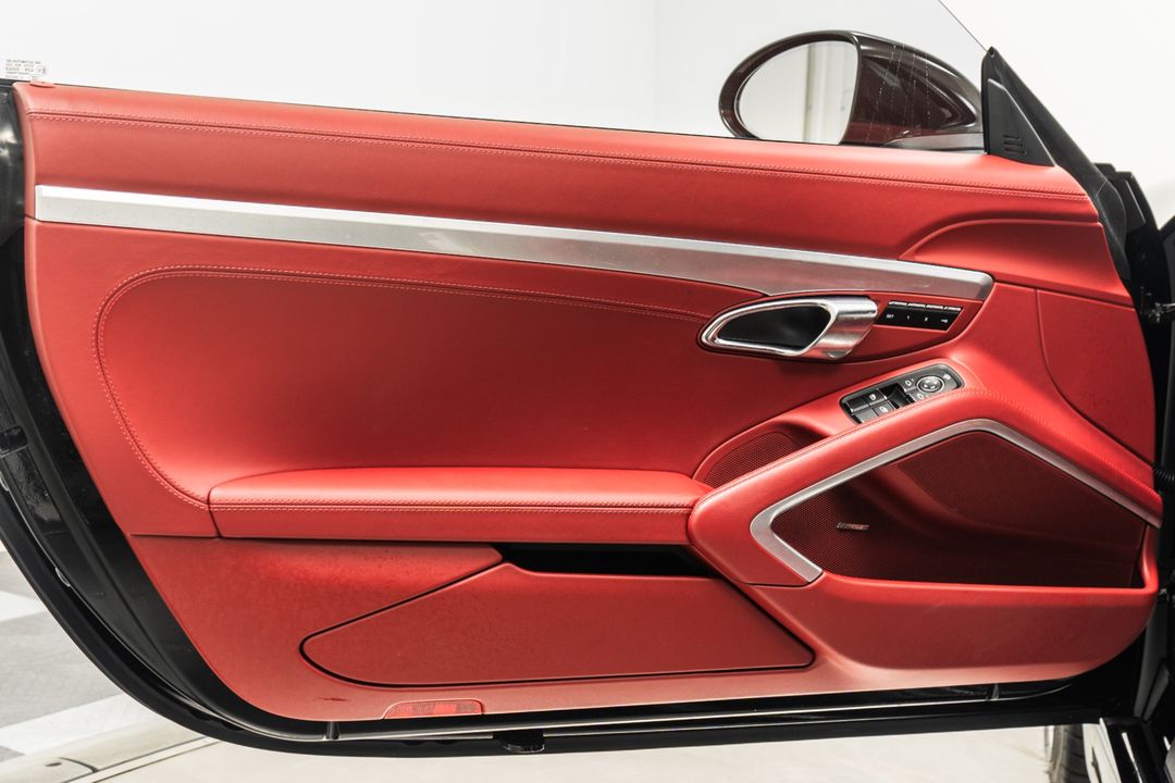 2024 Porsche 718 Cayman
