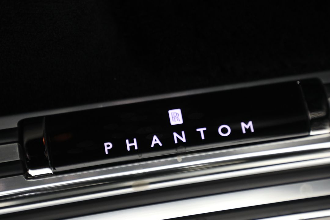 2023 Rolls-Royce Phantom