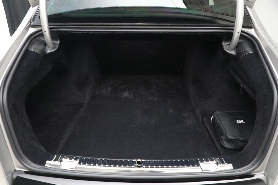 2023 Rolls-Royce Phantom