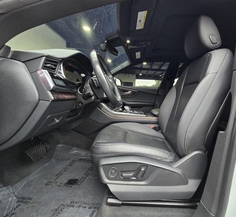 2021 Audi Q8
