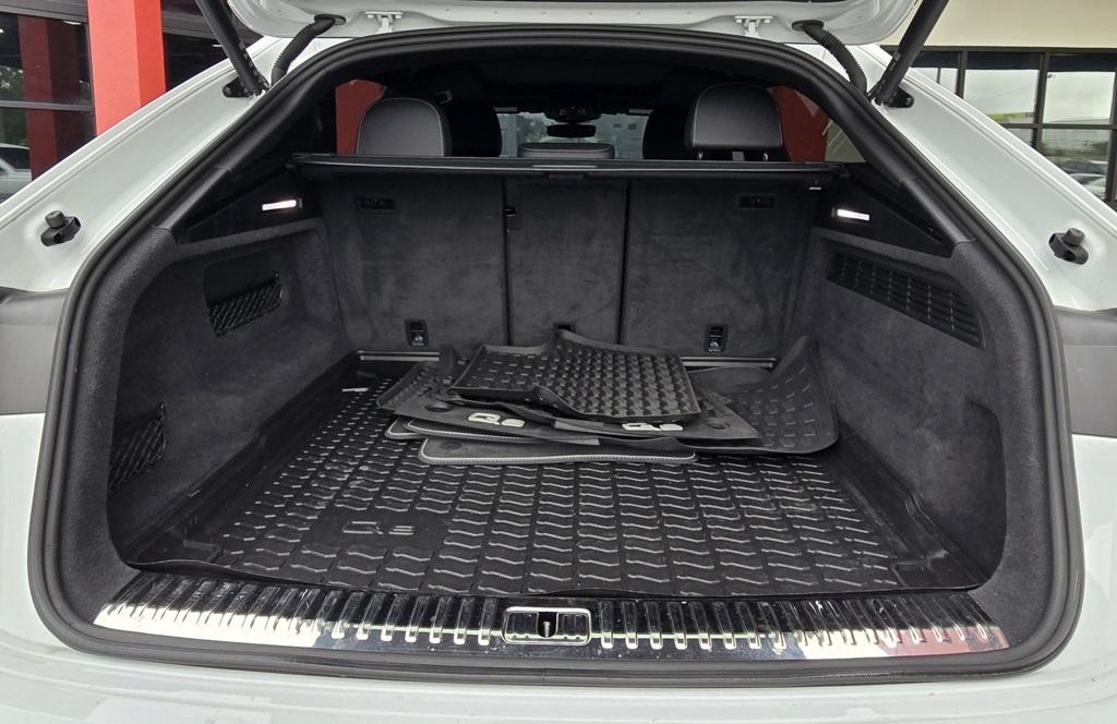 2021 Audi Q8