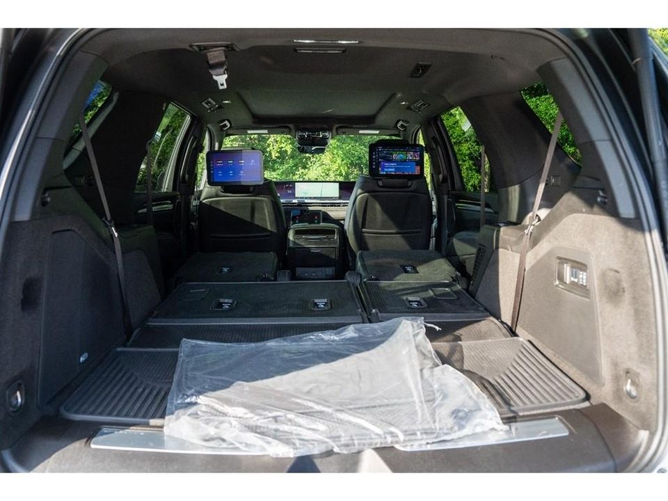 2025 Cadillac Escalade