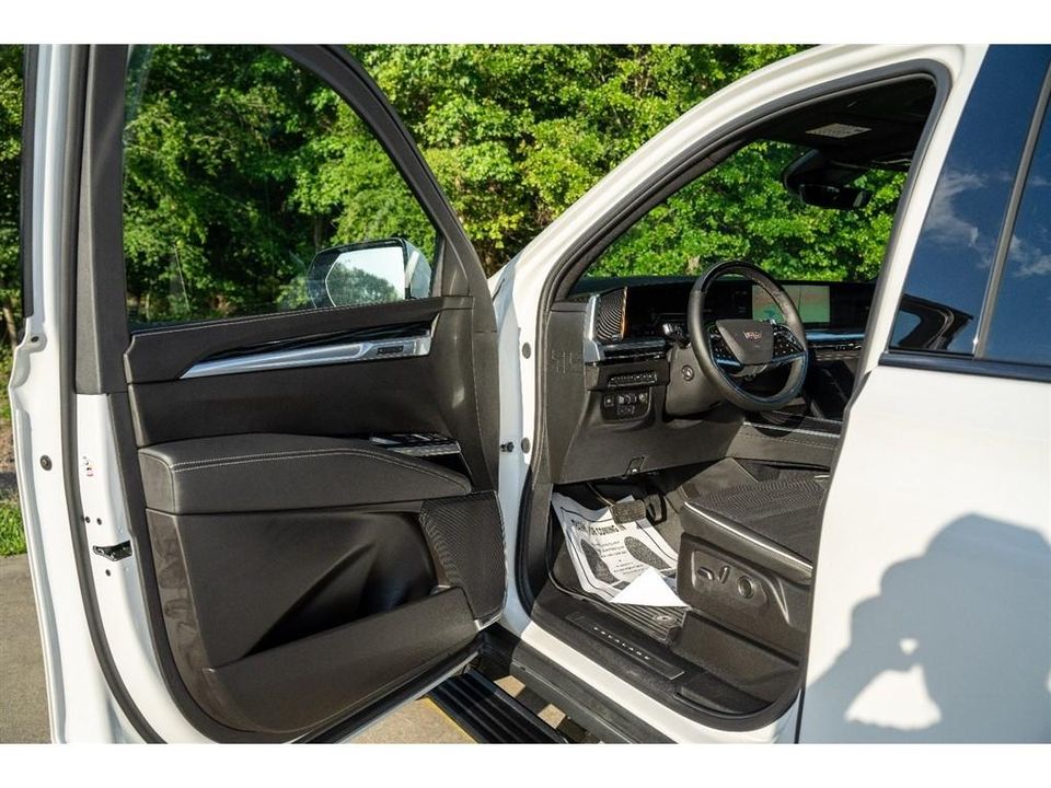 2025 Cadillac Escalade