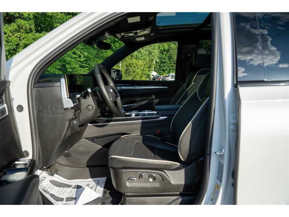 2025 Cadillac Escalade