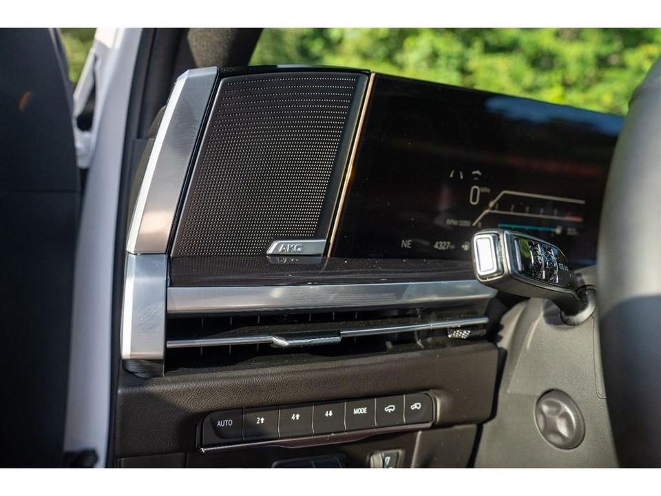 2025 Cadillac Escalade