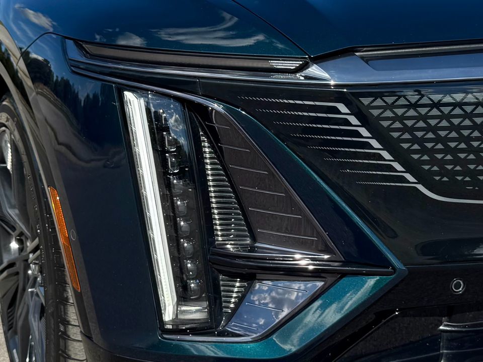 2024 Cadillac LYRIQ