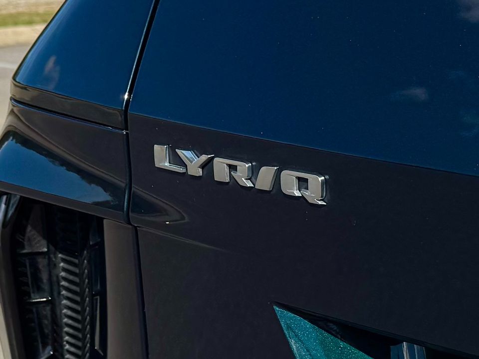 2024 Cadillac LYRIQ
