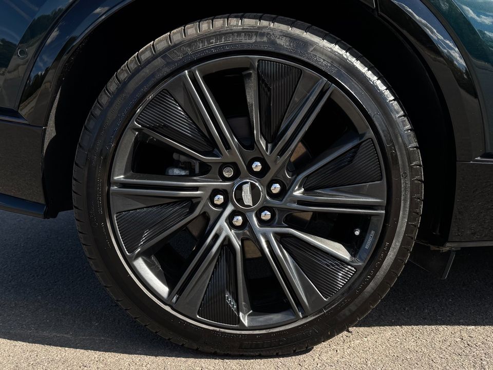 2024 Cadillac LYRIQ
