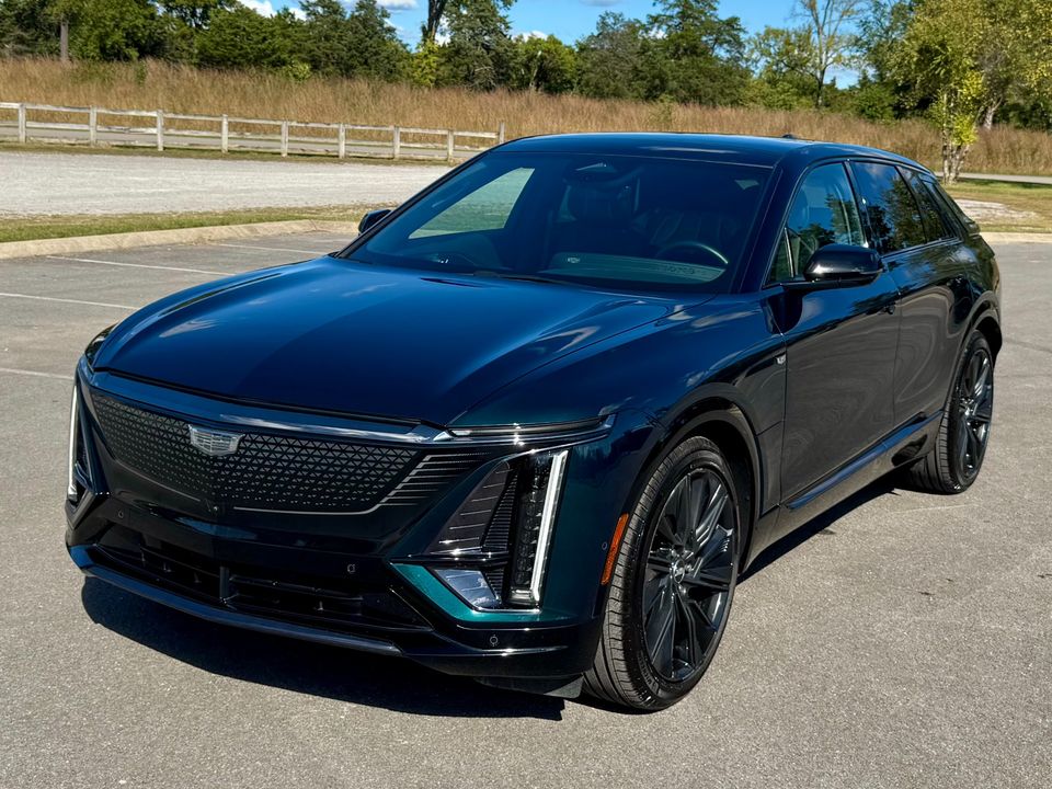 2024 Cadillac LYRIQ