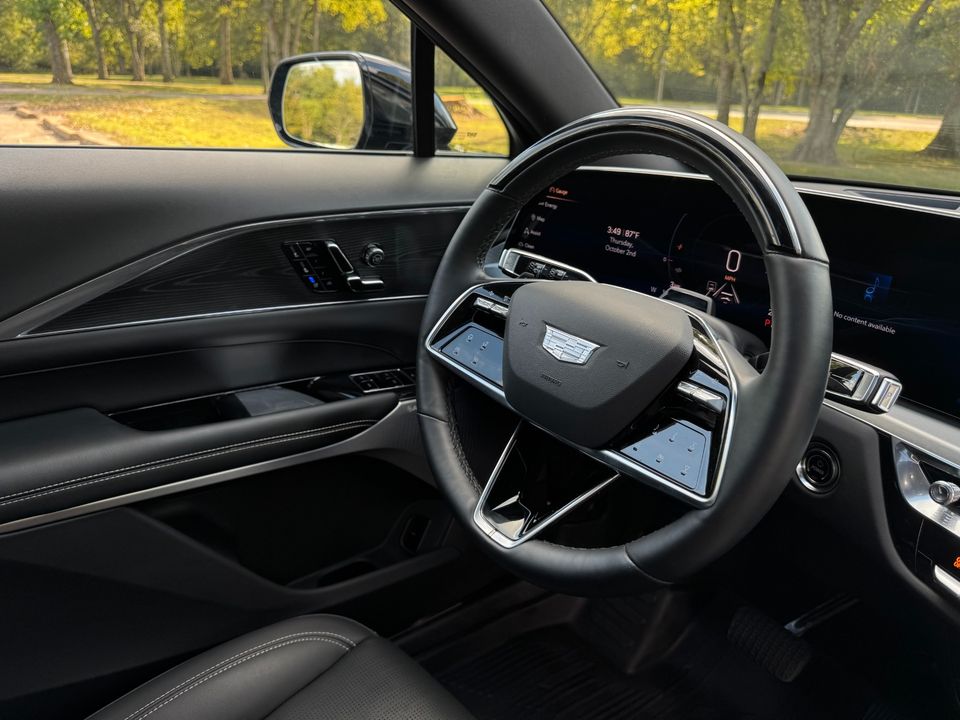 2024 Cadillac LYRIQ