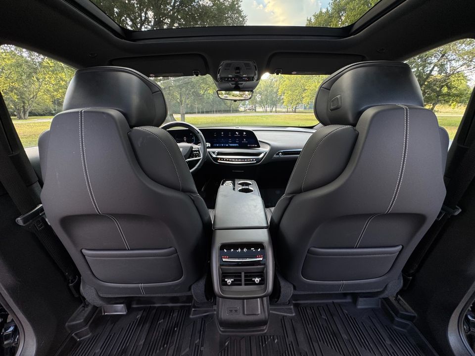 2024 Cadillac LYRIQ