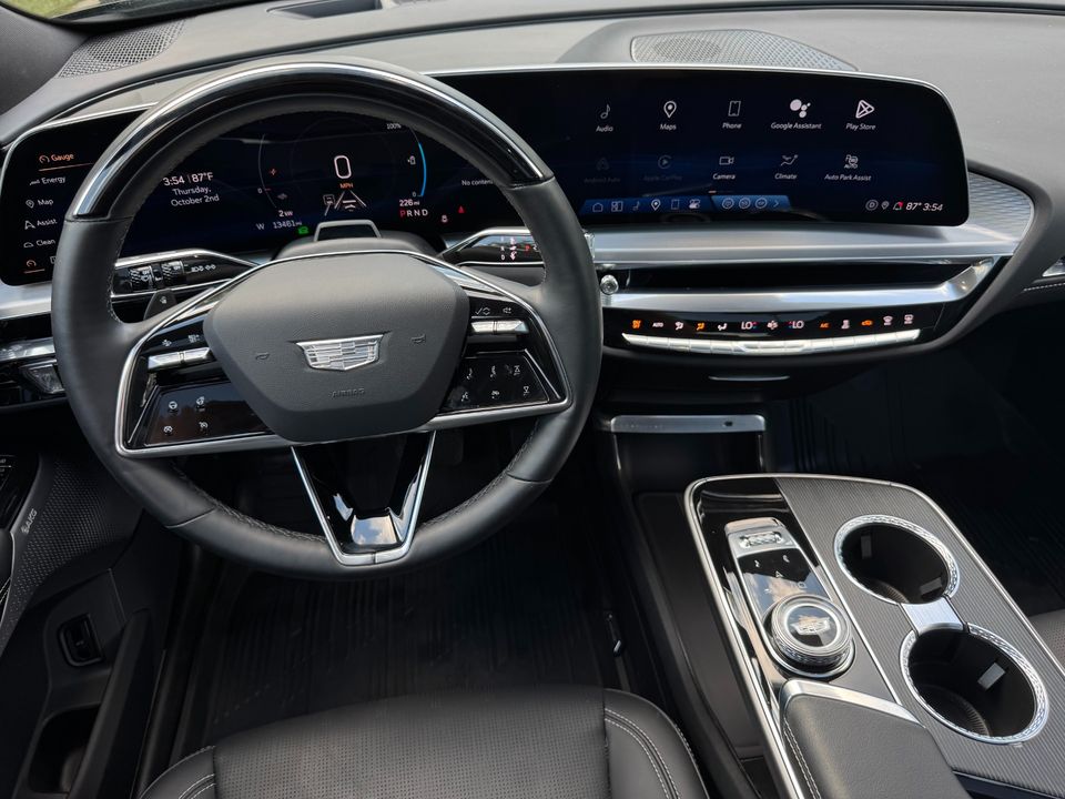2024 Cadillac LYRIQ