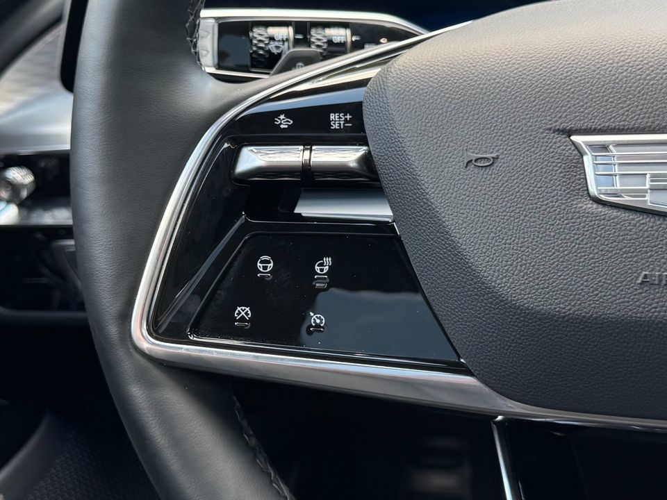 2024 Cadillac LYRIQ