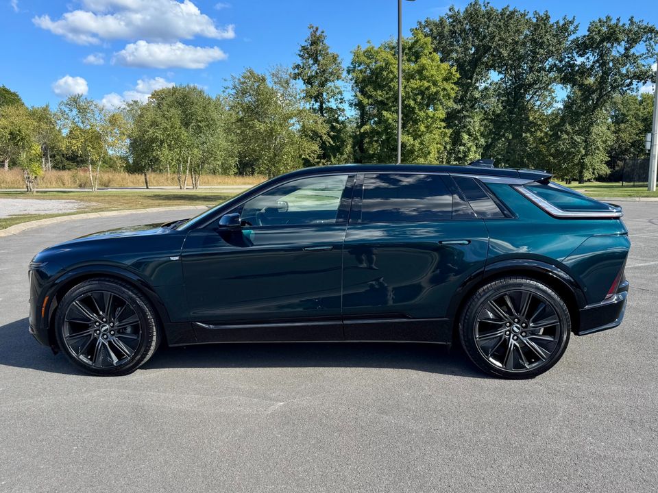 2024 Cadillac LYRIQ