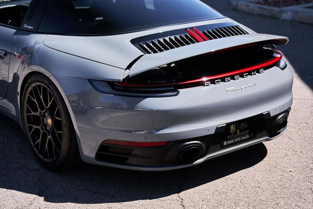 2023 Porsche 911