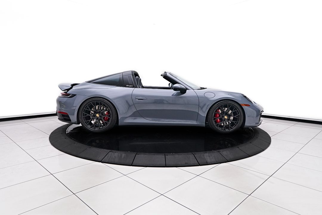 2023 Porsche 911