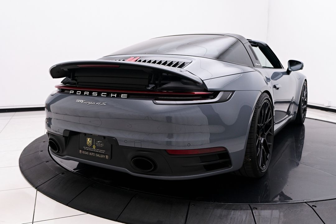 2023 Porsche 911