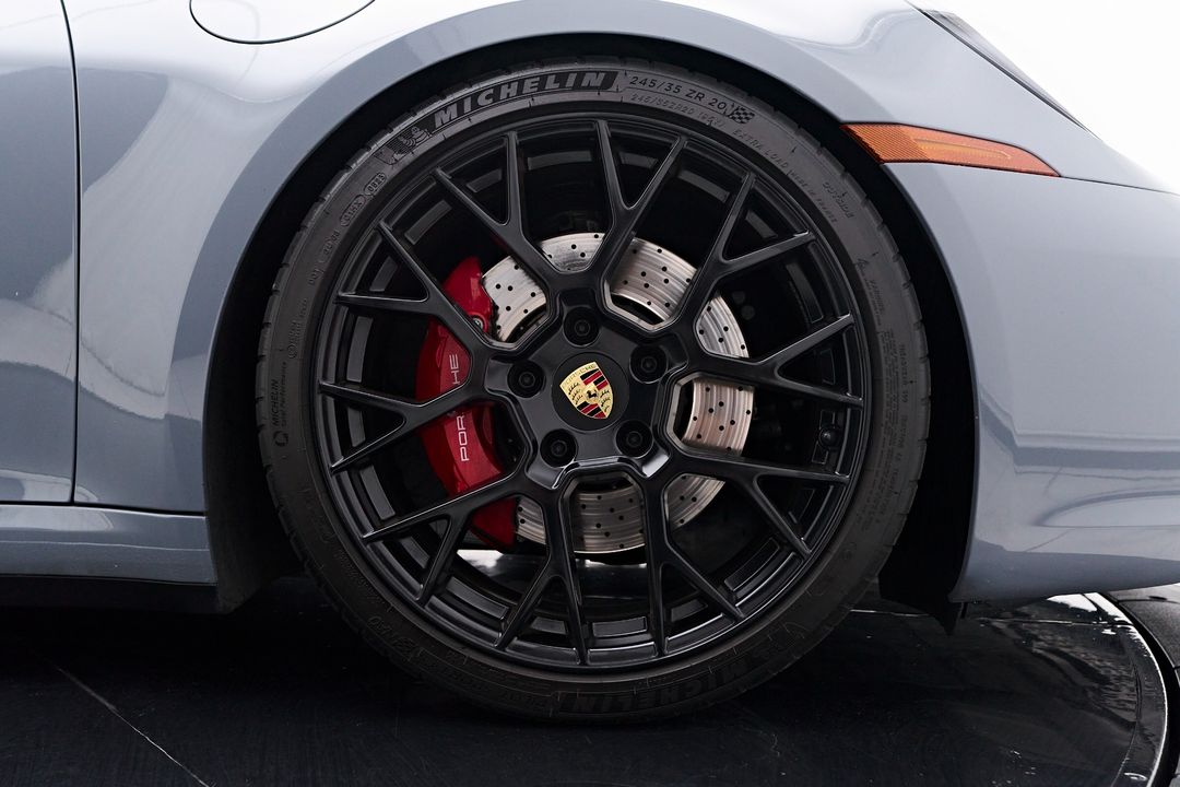 2023 Porsche 911