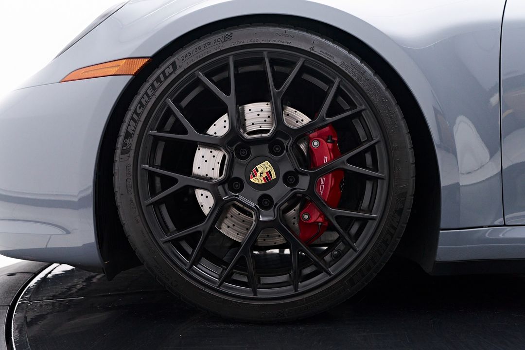 2023 Porsche 911