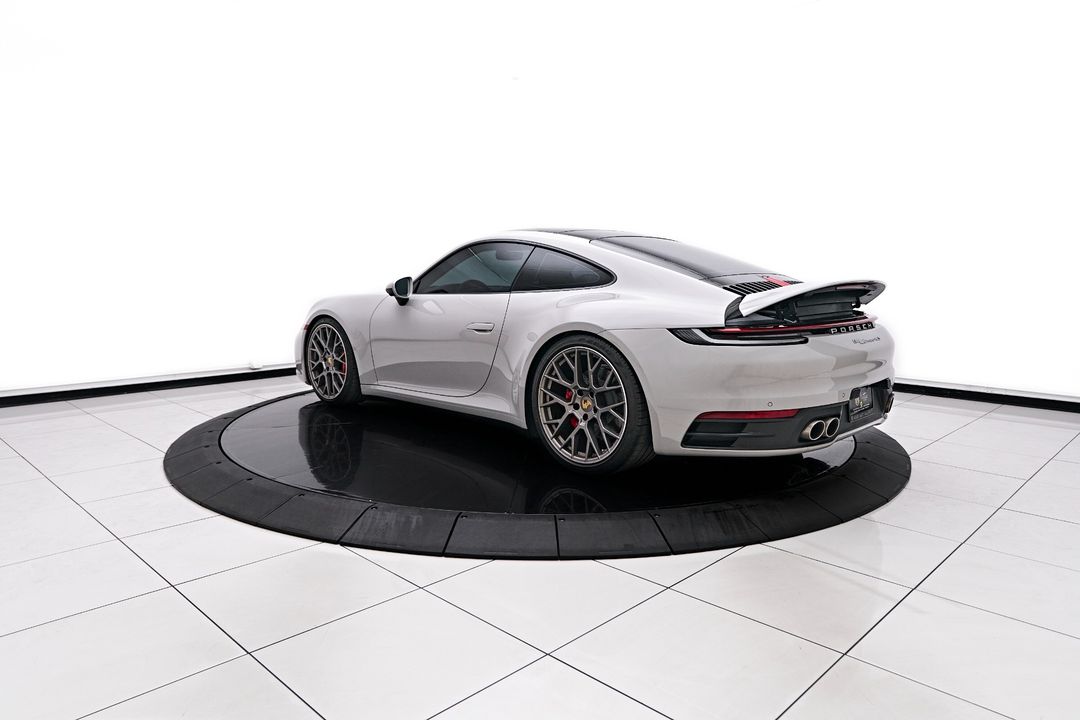 2023 Porsche 911