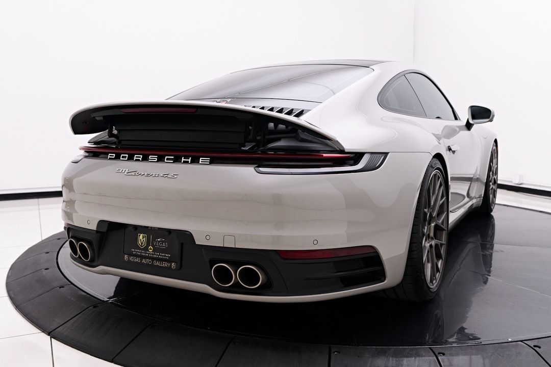 2023 Porsche 911