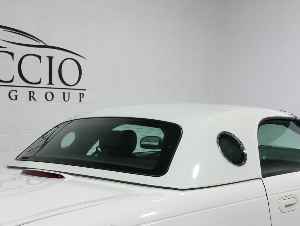 2002 Ford Thunderbird