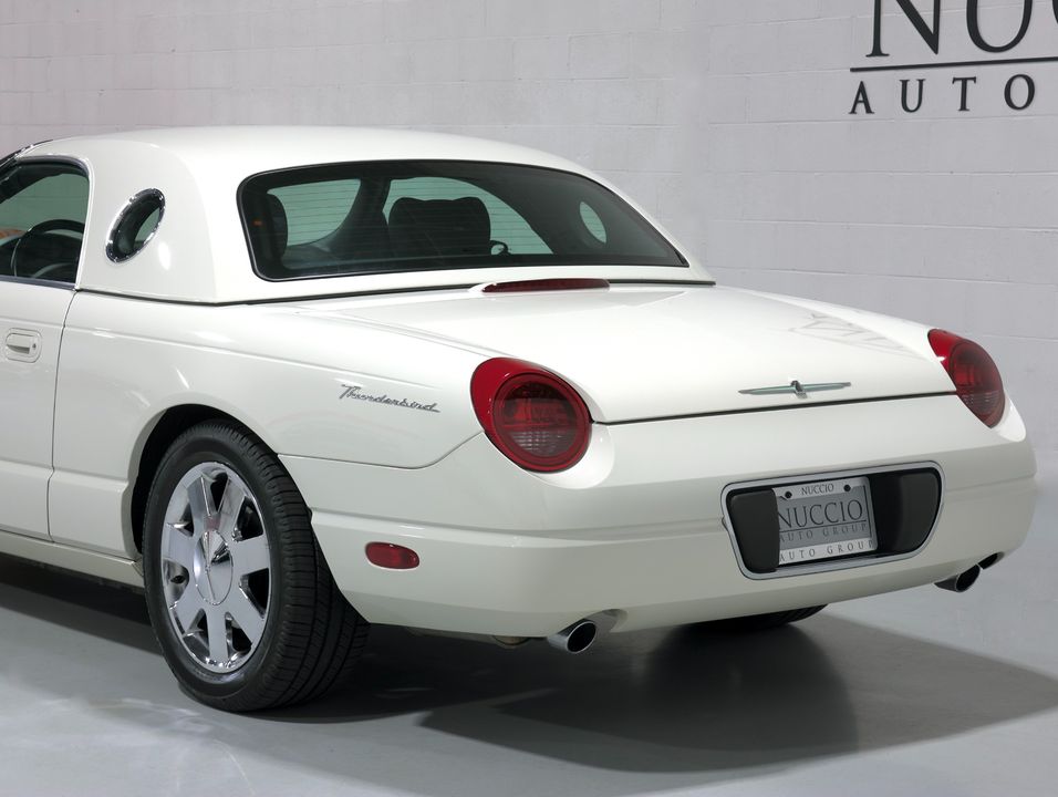 2002 Ford Thunderbird