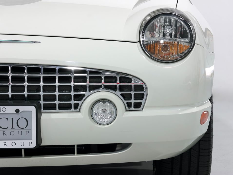 2002 Ford Thunderbird
