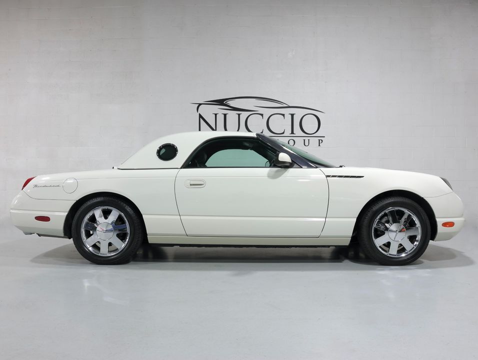 2002 Ford Thunderbird