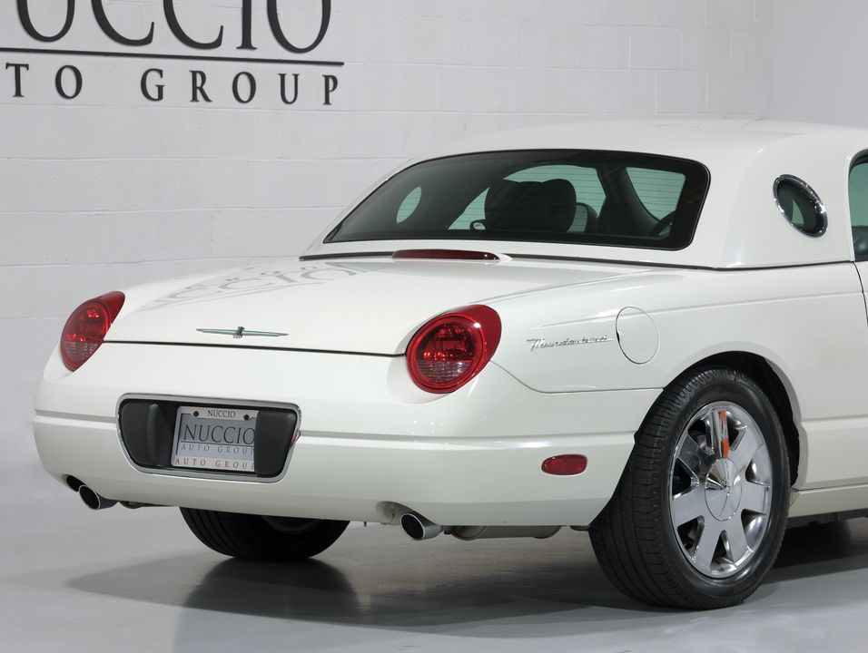 2002 Ford Thunderbird
