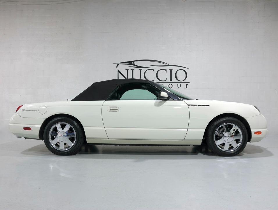 2002 Ford Thunderbird