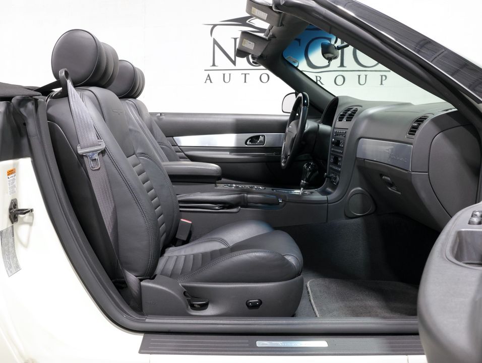 2002 Ford Thunderbird