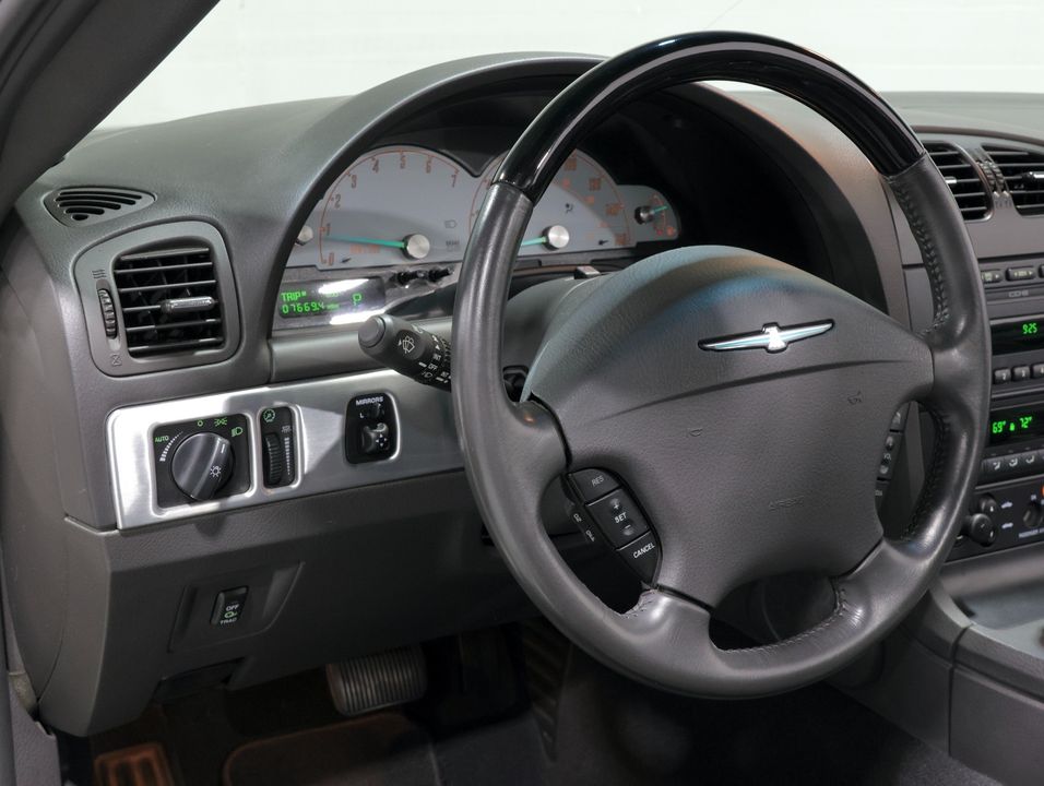 2002 Ford Thunderbird