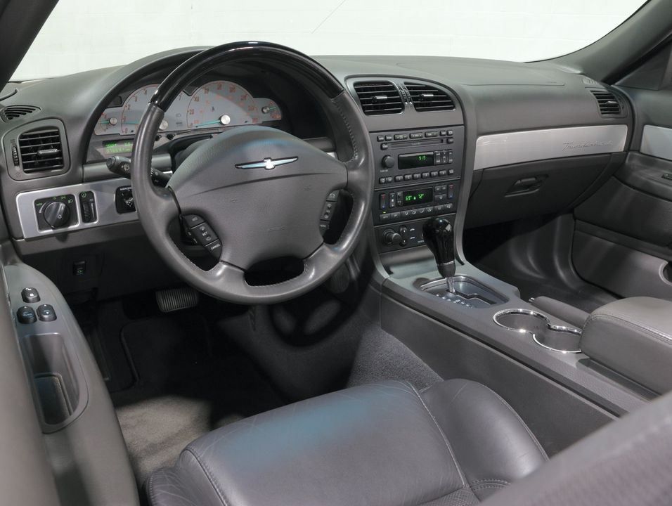 2002 Ford Thunderbird