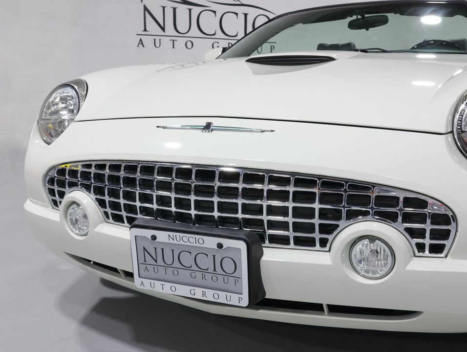 2002 Ford Thunderbird