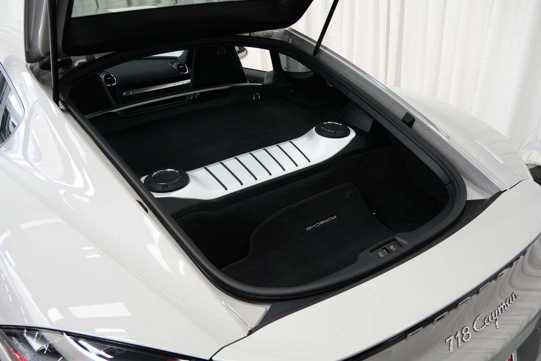 2024 Porsche 718
