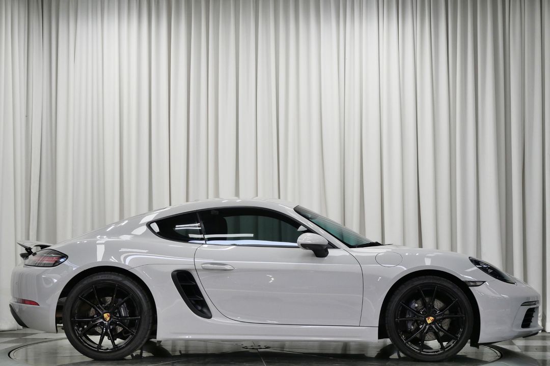 2024 Porsche 718