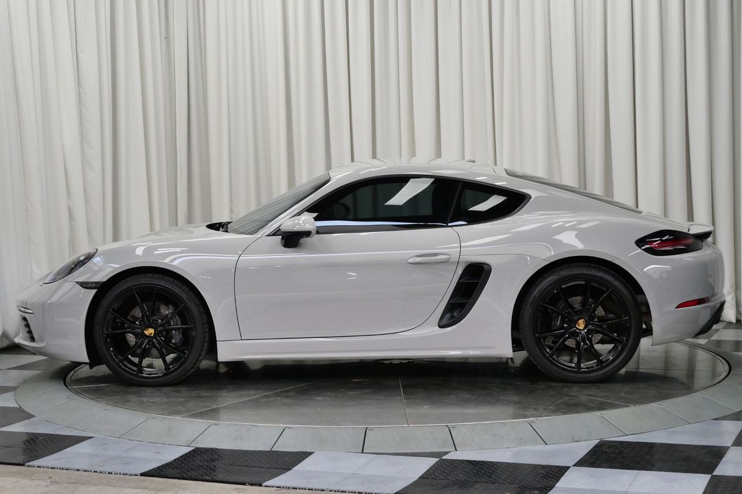 2024 Porsche 718
