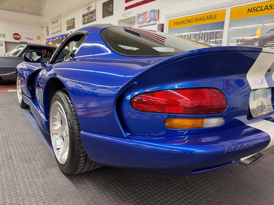 1997 Dodge Viper