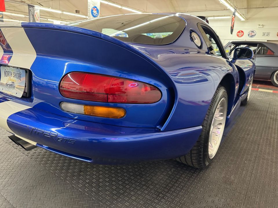 1997 Dodge Viper