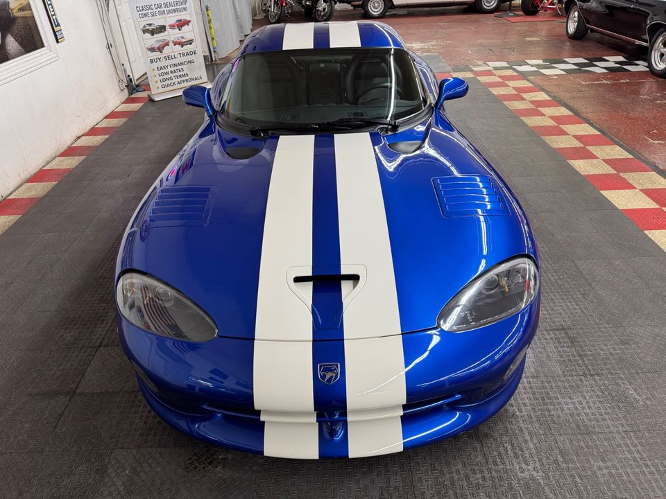 1997 Dodge Viper